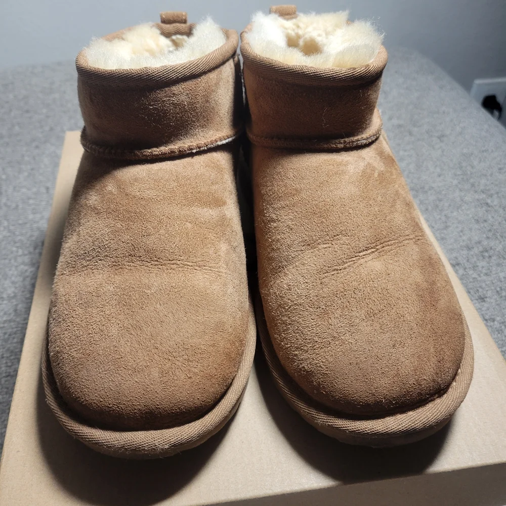 UGG Tan Suede Shearling Boots - Picture 4 of 9